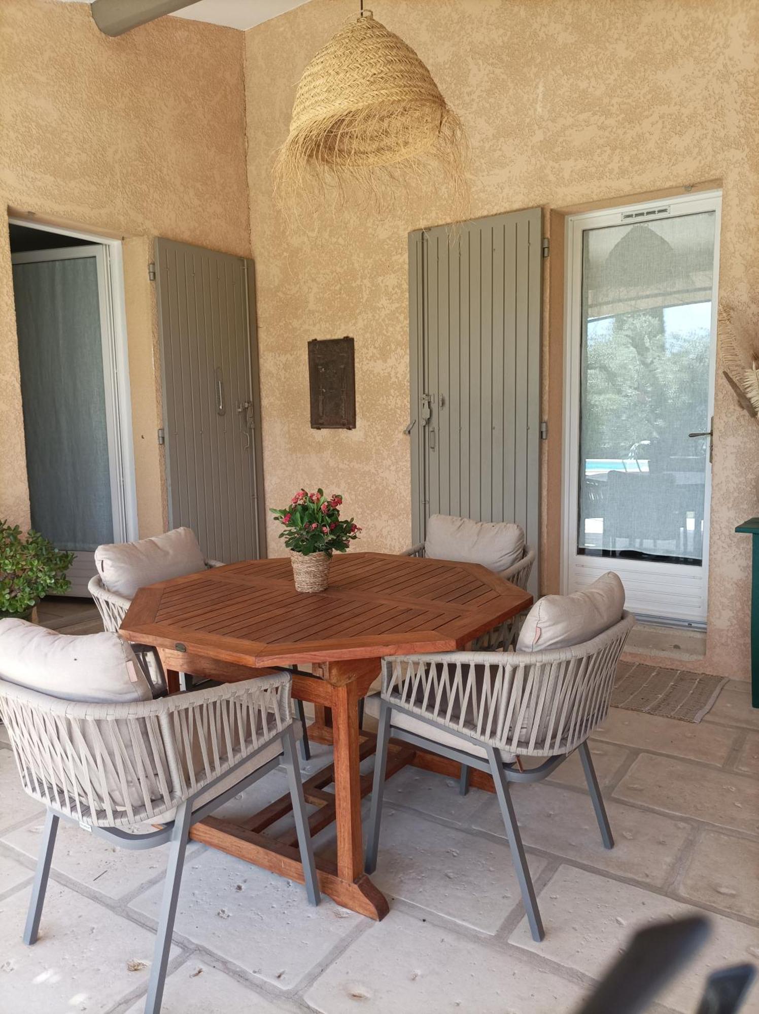 Chambre D'Hote Au Coeur Des Alpilles มูริแยส ภายนอก รูปภาพ